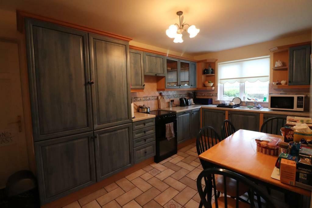 Strandhill Home, One Minute From The Beach And Pubs Exterior foto